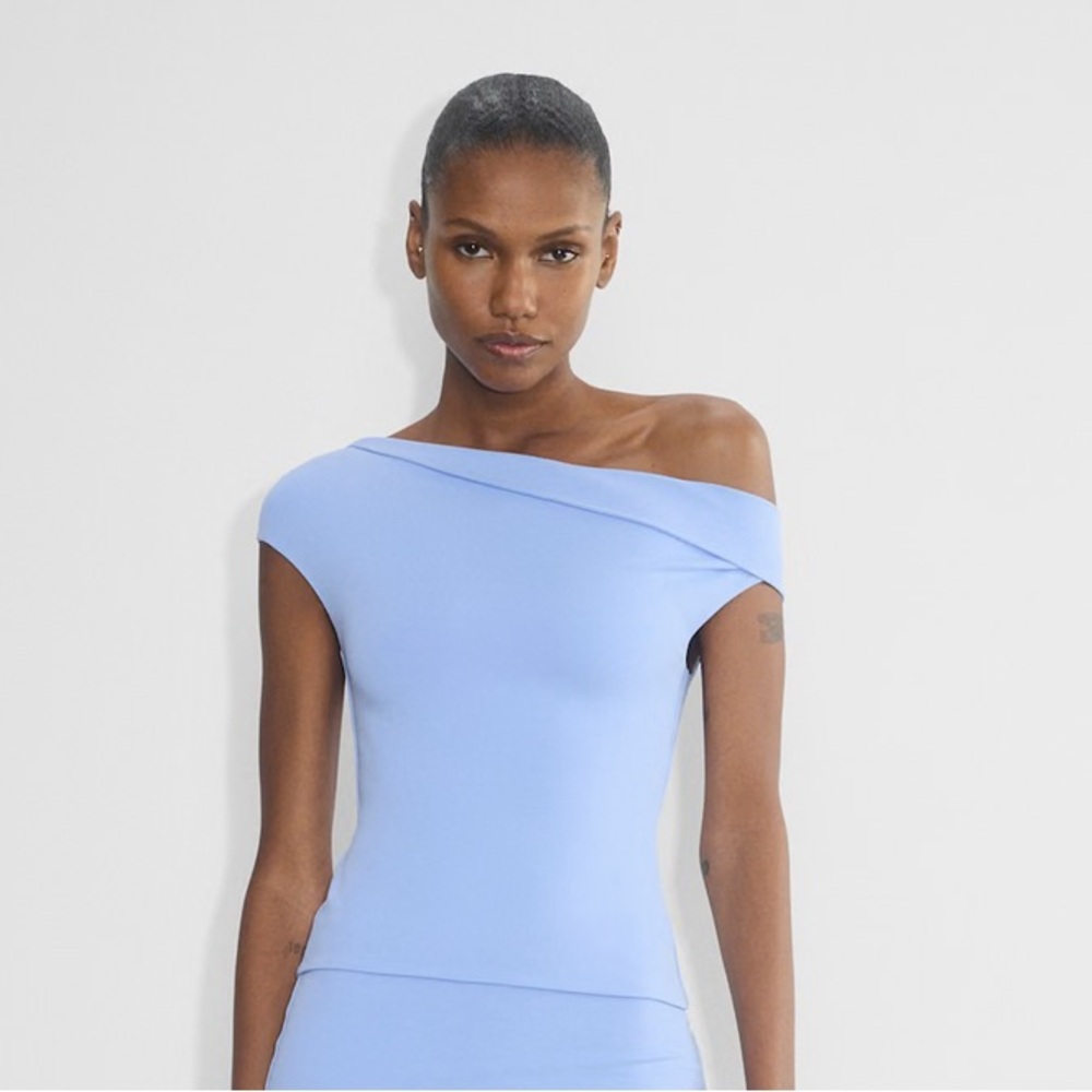 ARITZIA - NEW Original Contour Ravish Top